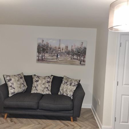 26 Lindhurst Way West 曼斯菲尔德 外观 照片