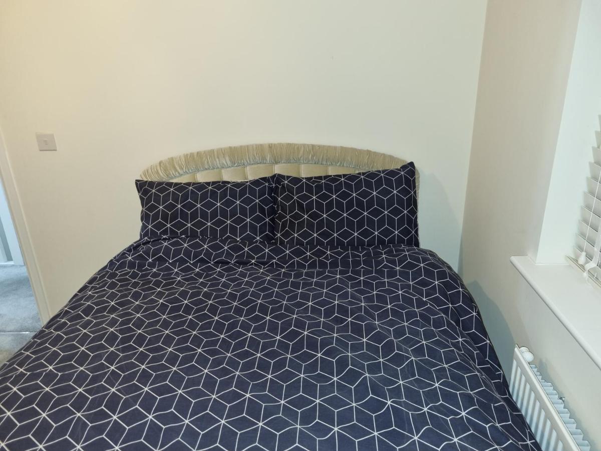 26 Lindhurst Way West 曼斯菲尔德 外观 照片